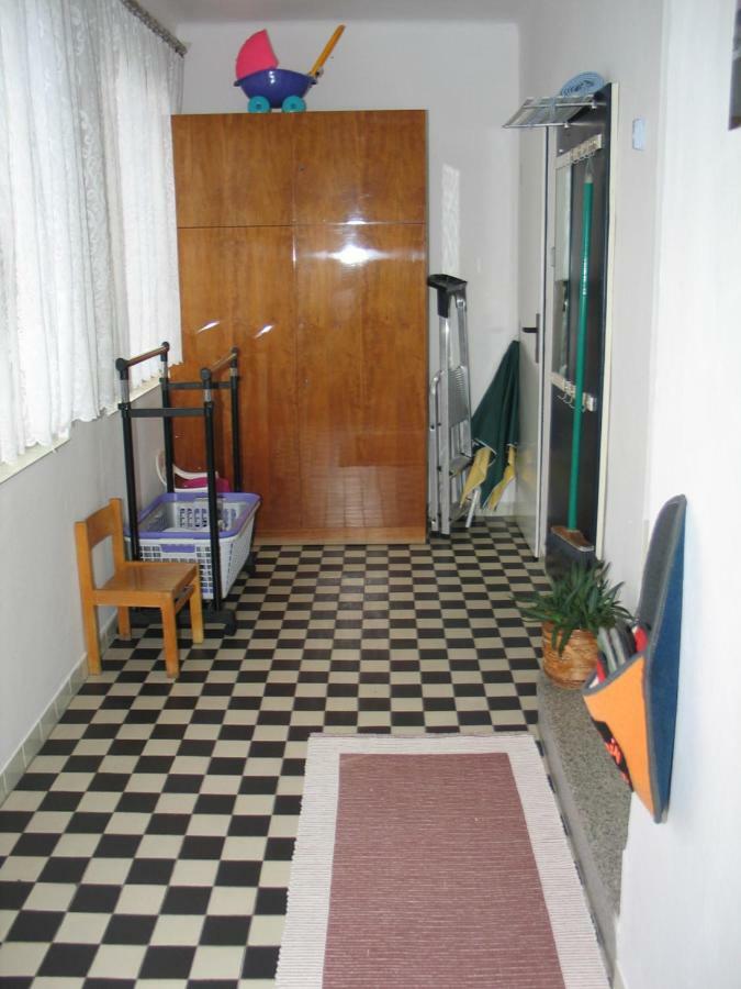 Apartman Milena ยีชิน ภายนอก รูปภาพ