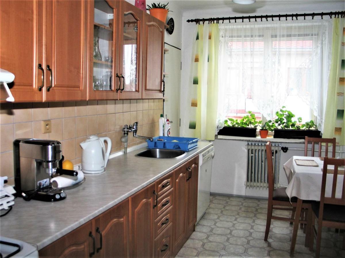 Apartman Milena ยีชิน ภายนอก รูปภาพ